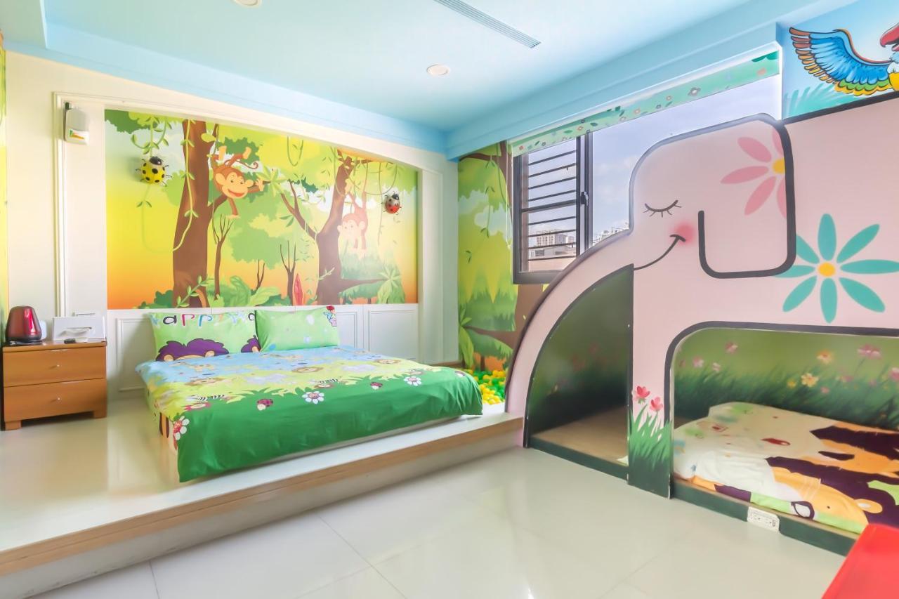 Haian Stay Riverside Bed And Breakfast Tainan Eksteriør billede